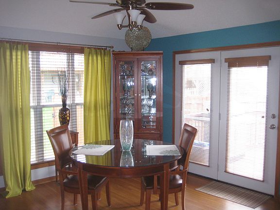 4th image of 3411 S Hanthorn Ave