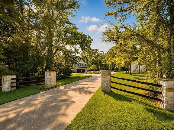 4th image of 10332 Crown Ranch Blvd