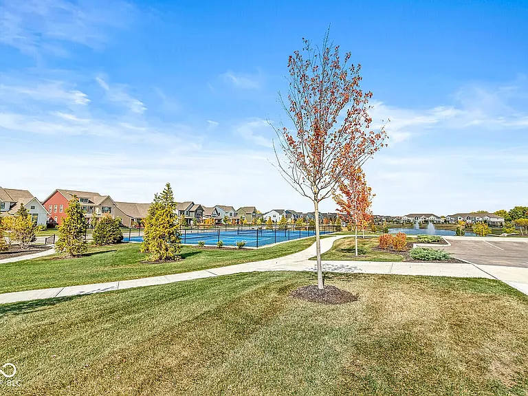 2147 Mildred Rd — Photo 44