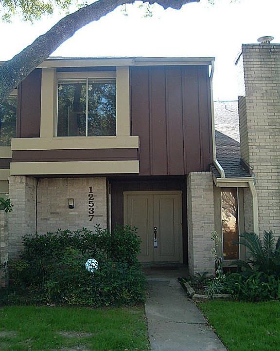 1st image of 12537 Wellington Park Dr