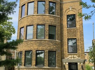 2550 W Balmoral Ave, Chicago, IL 60625