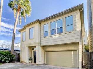 922 Lester St, Houston, TX 77007