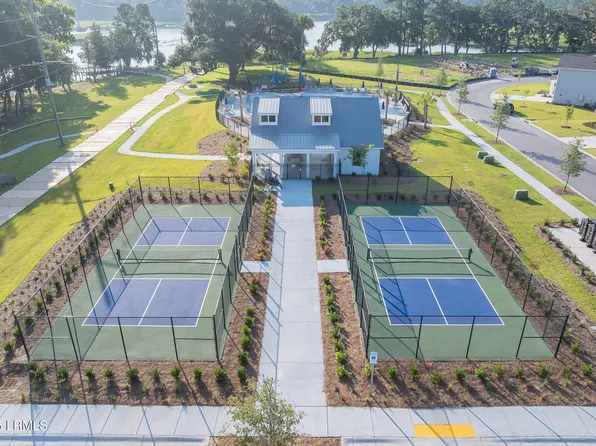 1130 Salty Hammock Ct, Beaufort, SC 29902