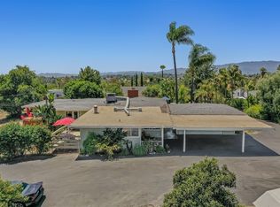 226 S Stage Coach Ln, Fallbrook, CA 92028