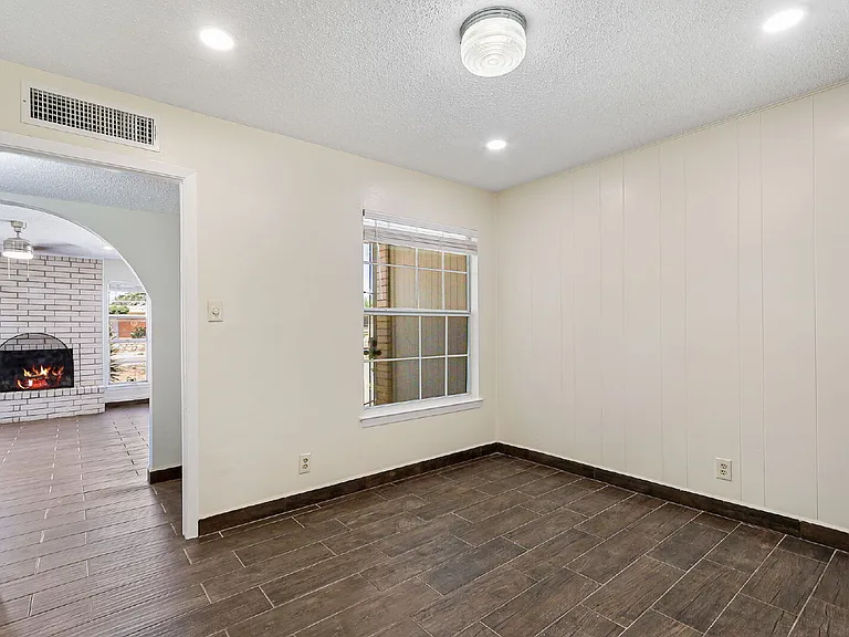 2608 Dan Sikes Dr — Photo 6