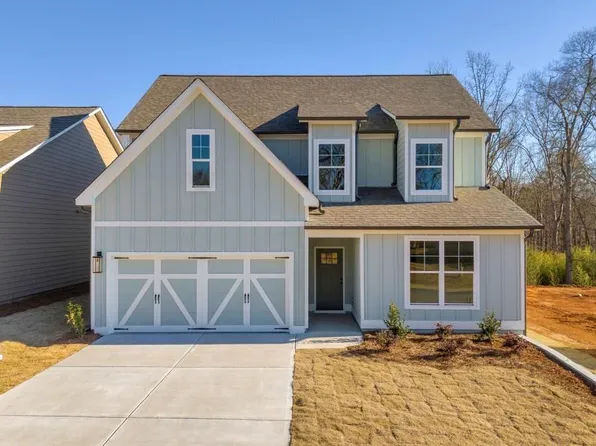 59 Bowers Estates Dr, Hartwell, GA 30643