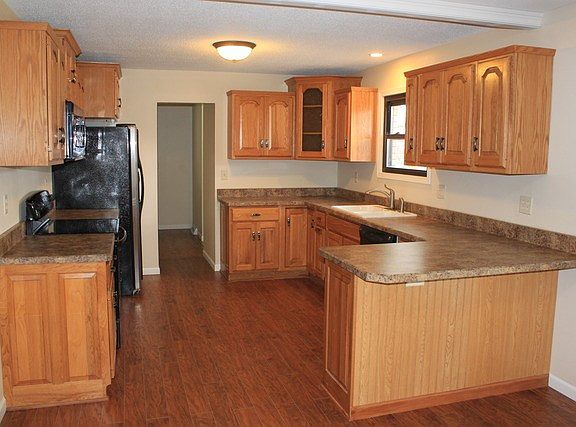 2nd image of 804 Wiker Dr