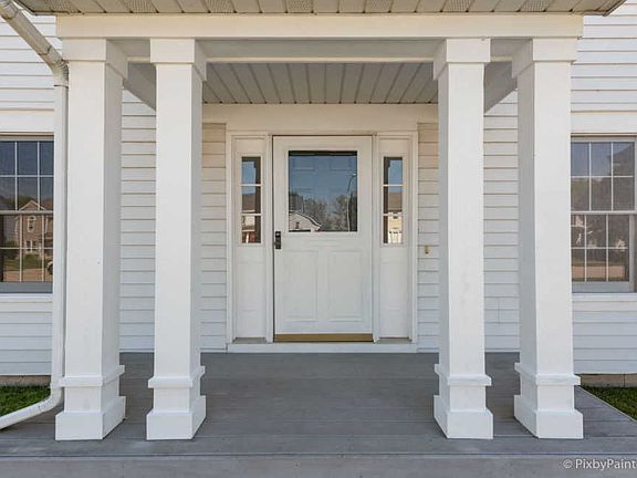 3rd image of 2356 Cottonwood Dr