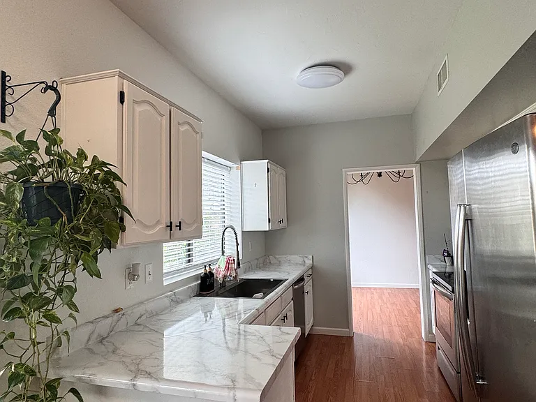 2631 W Camino Del Medrano — Photo 13