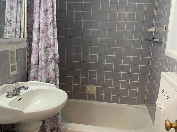 3rd image of 9740 62nd Dr APT 3C