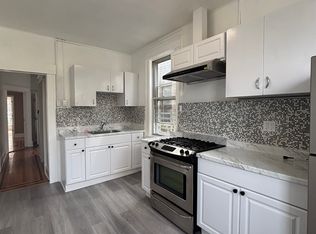 34-54 9th St #2, Astoria, NY 11106