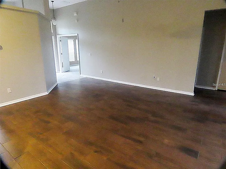 4505 Rock Hill Loop — Photo 3
