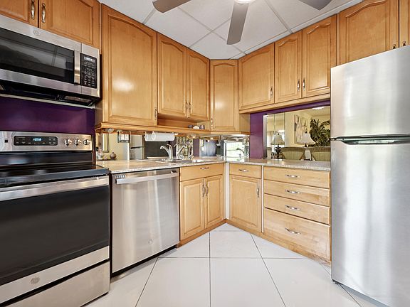 3rd image of 14790 Bonaire Blvd APT 208