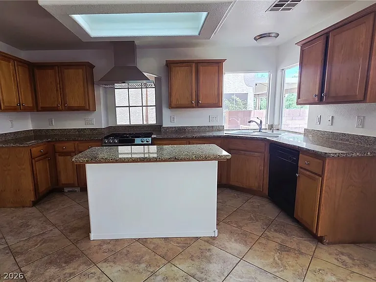 7642 Good Fortune Ct — Photo 7