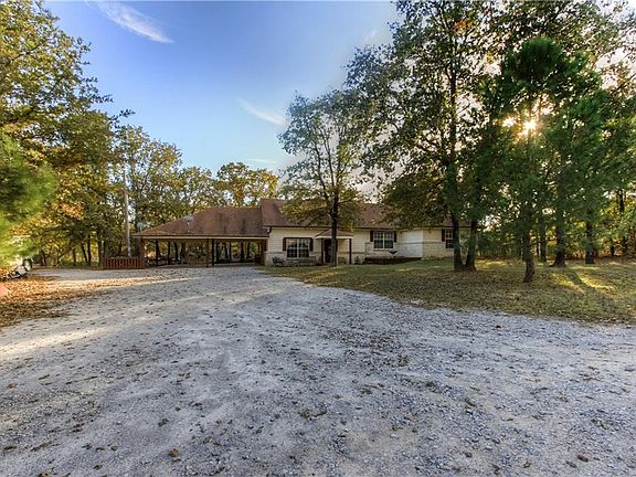 4th image of 146 Private Road 3492