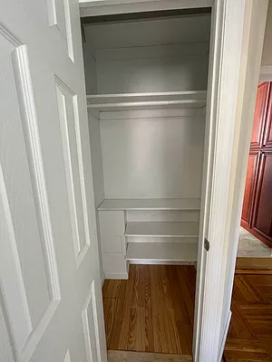 Rented by Astoria Realty | media 6