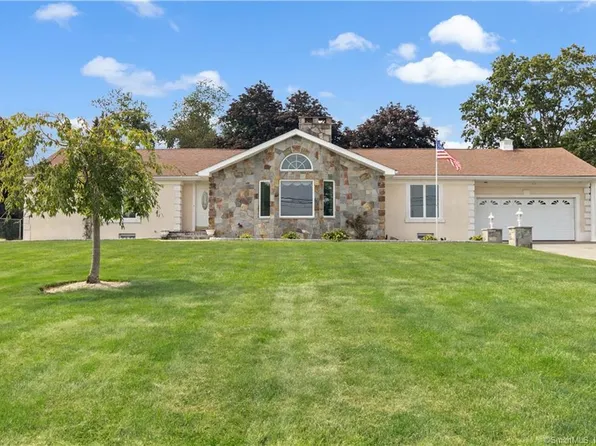 129 Kings Highway, North Haven, CT 06473