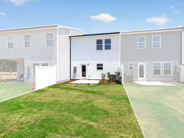 3316 Bailey Lake Dr, Fuquay Varina, NC 27526
