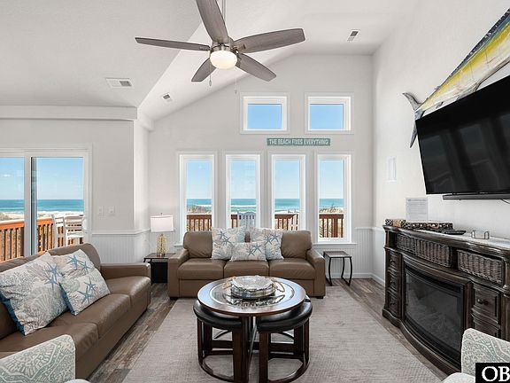 2nd image of 707 Mainsail Arch Lot 34