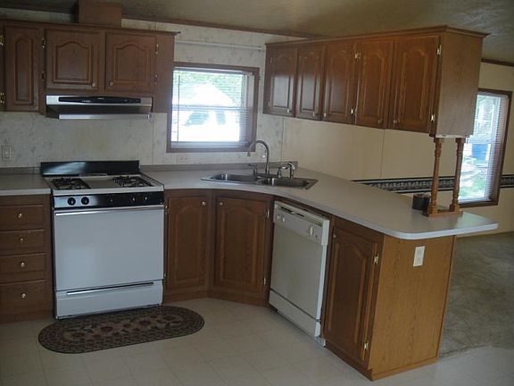 2nd image of 7263 Jeanette St