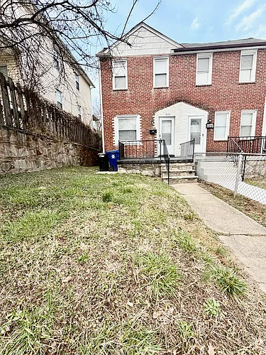 622 Willow Ave Photo 1