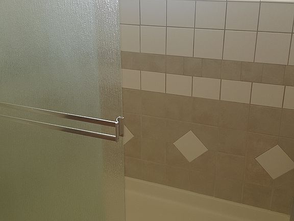 5th image of 4904 Briarcrest Dr