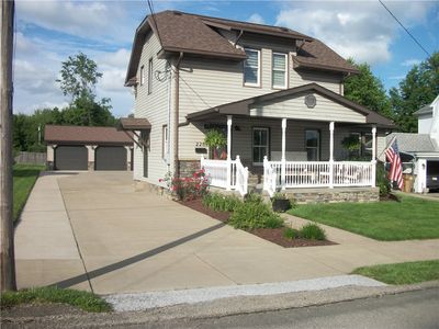 228 S Market St, Carmichaels, PA, 15320