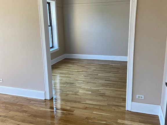 2nd image of 5702 W Race Ave #3W