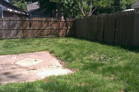 4th image of 3821 Aberdeen Ct