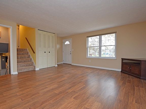 5th image of 8270 Winding Trail Pl