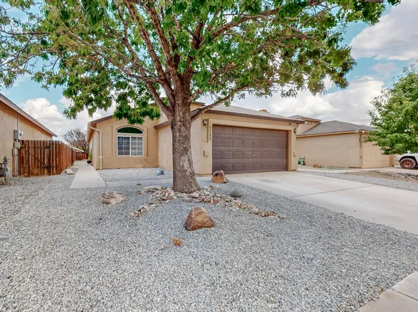 10752 Shooting Star St NW, Albuquerque, NM 87114