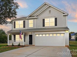 2900 Teton Dr, Gastonia, NC 28054