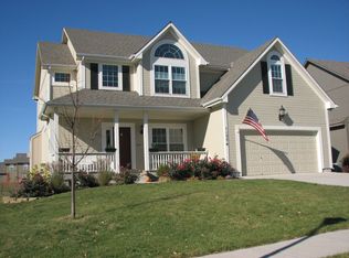 11574 S Longview St, Olathe, KS 66061