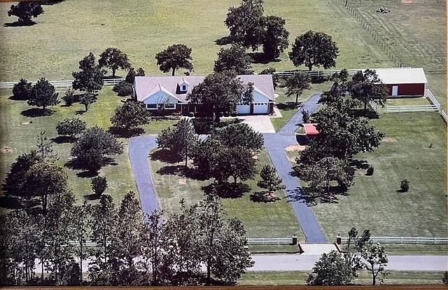 1st image of 19924 SE 62nd St