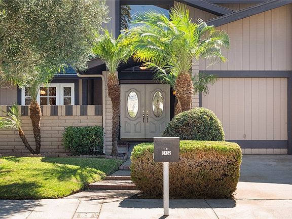 4th image of 8452 Compton Dr