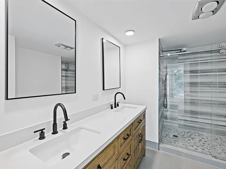 1360 S Ocean Blvd #403 — Photo 14