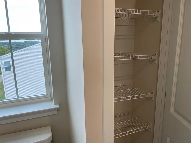 737 Peony Ln — Photo 18