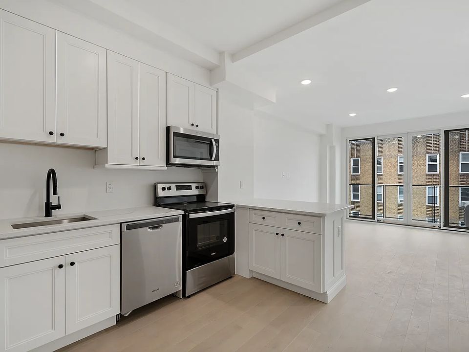 1st image of 1657 E 19th St #6B