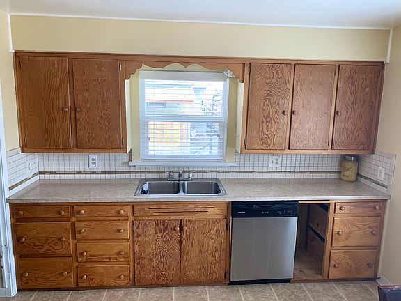 kitchen cabinets