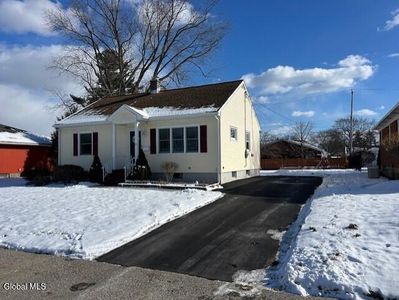 39 Clayton Place, Albany, NY, 12209