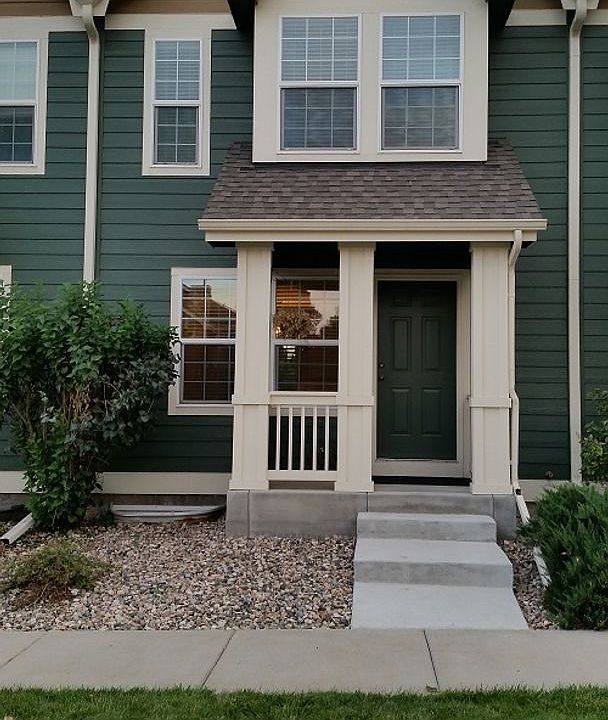 1st image of 833 Apex Dr Unit B