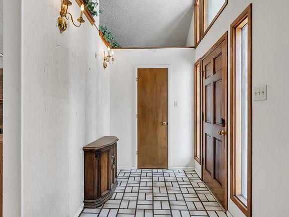 2nd image of 6521 Opal Dr