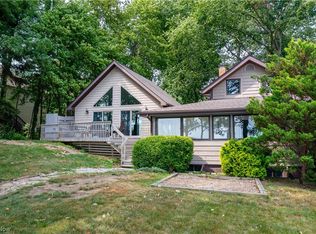 4428 Point Comfort Dr, Akron, OH 44319