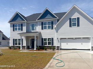 703 Ellabond St, Sneads Ferry, NC 28460