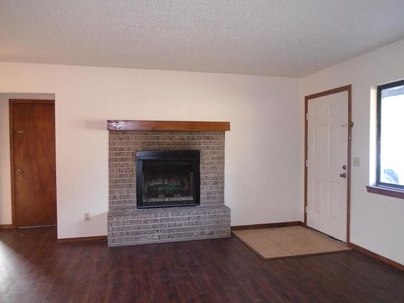 2nd image of 3641 NE 28th Ter