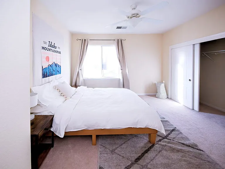 4076 Saint Remy Ct — Photo 10
