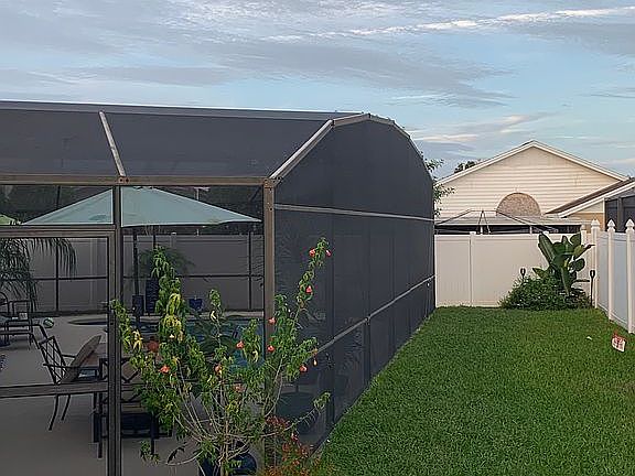 4th image of 3117 Arrow Dr