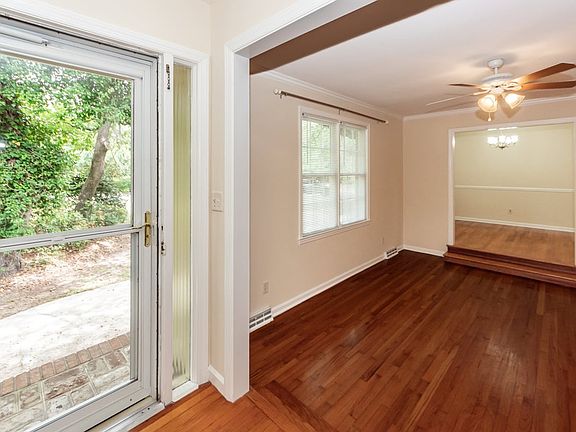 2nd image of 777 Bonham Dr