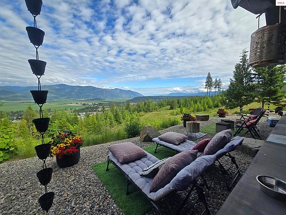 3rd image of 455 Scenic Dr