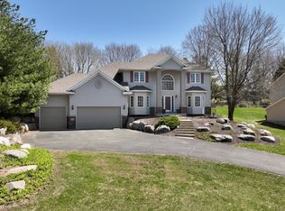 4824 Richard Ln, Eagan, MN 55122